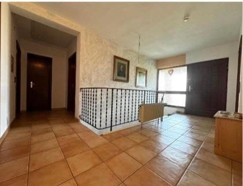 Predaj domu 190 m², pozemek 933 m², Neustraße 23, Kaden, Porýnie-Falcko Predaj domu 190 m², pozemek 933 m², Neustraße 23, Kaden, Porýnie-Falcko