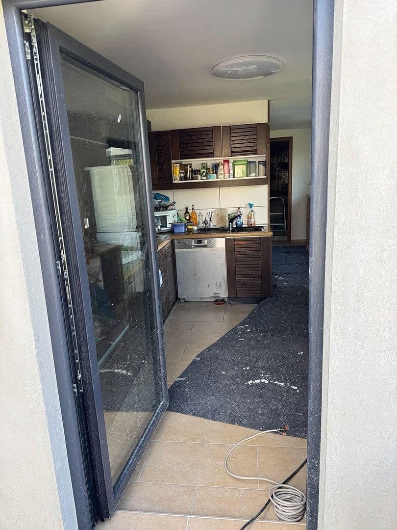 Predaj bytu 4-izbový 90 m², Karl-Kaulen-Str. 4, Köln, Severné Porýnie - Westfálsko Predaj bytu 4-izbový 90 m², Karl-Kaulen-Str. 4, Köln, Severné Porýnie - Westfálsko