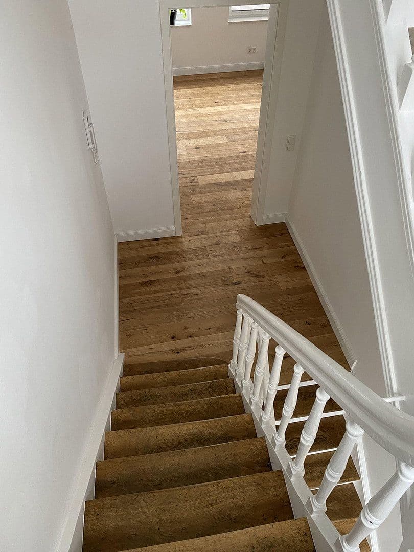 Predaj domu 176 m², pozemek 78 m², Steinfelder Gasse 30, Köln, Severné Porýnie - Westfálsko Predaj domu 176 m², pozemek 78 m², Steinfelder Gasse 30, Köln, Severné Porýnie - Westfálsko
