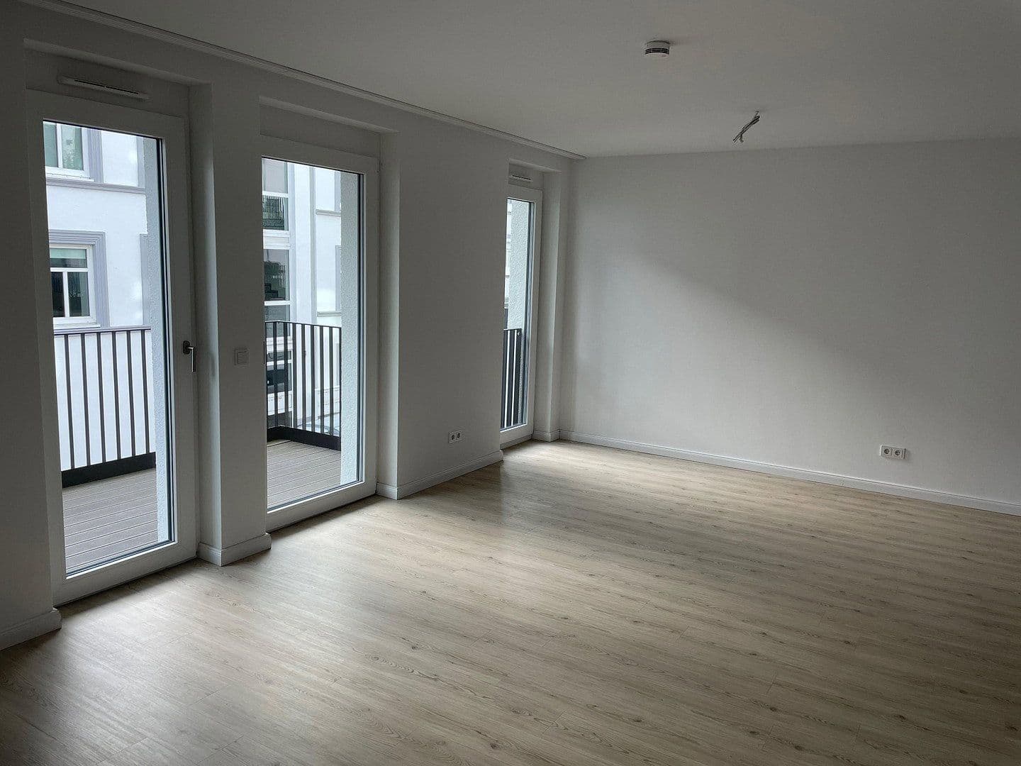 Prenájom bytu 2-izbový 78 m², Waldwiesenstraße 4, Kiel, Šlezvicko-Holštajnsko Prenájom bytu 2-izbový 78 m², Waldwiesenstraße 4, Kiel, Šlezvicko-Holštajnsko