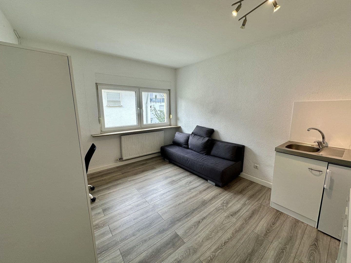 Prenájom bytu 1-izbový 16 m², Blumhardtstraße 12/1, Heilbronn, Bádensko-Wurttembersko Prenájom bytu 1-izbový 16 m², Blumhardtstraße 12/1, Heilbronn, Bádensko-Wurttembersko