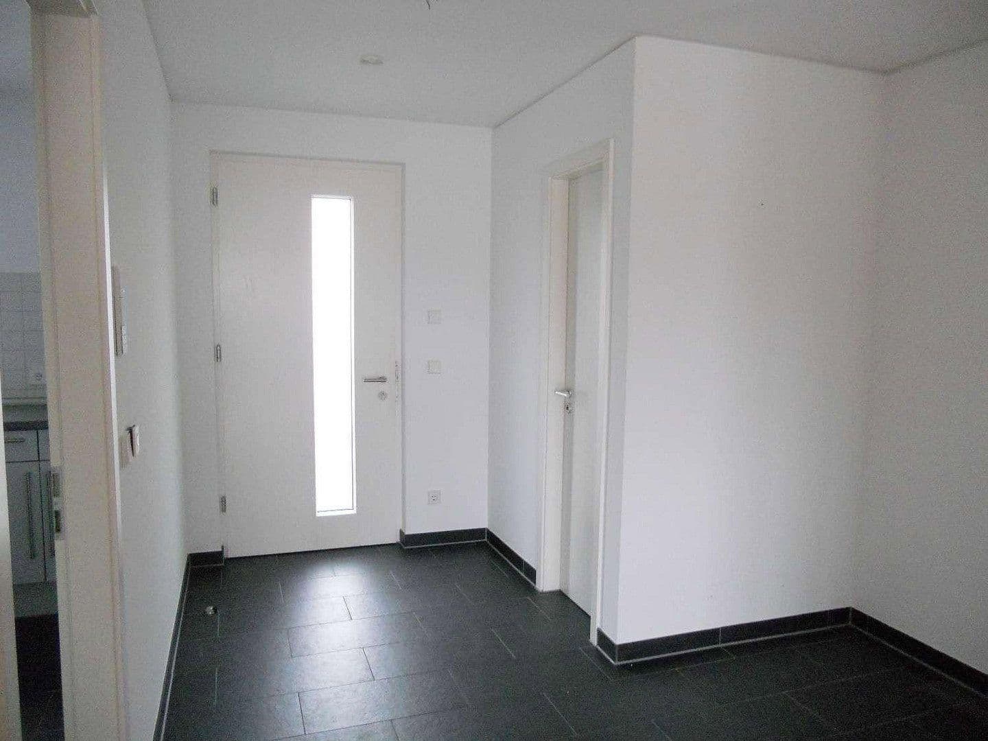 Prenájom bytu 2-izbový 81 m², Lindenallee 7, Bad Homburg vor der Höhe, Hesensko Prenájom bytu 2-izbový 81 m², Lindenallee 7, Bad Homburg vor der Höhe, Hesensko