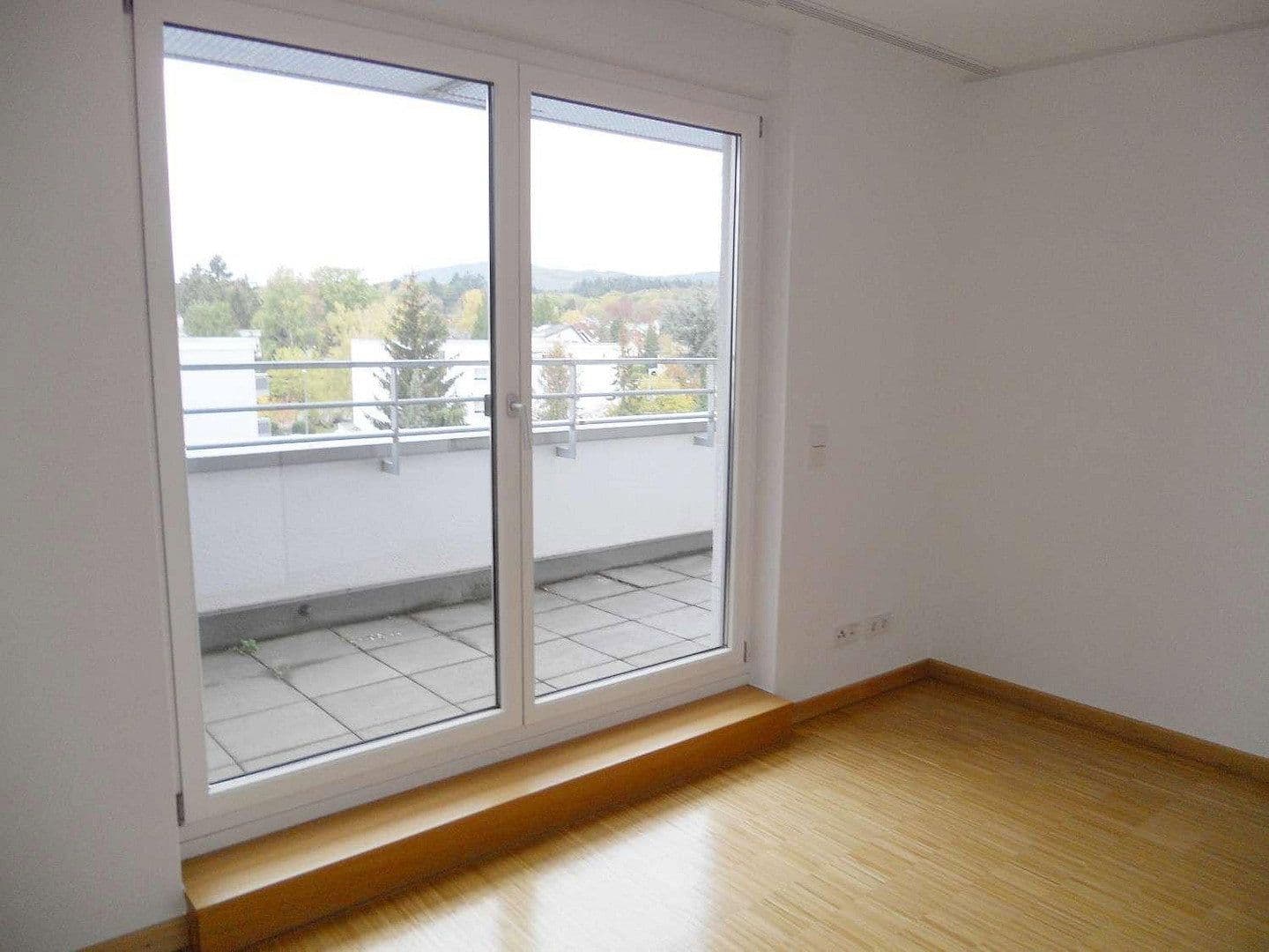 Prenájom bytu 2-izbový 81 m², Lindenallee 7, Bad Homburg vor der Höhe, Hesensko Prenájom bytu 2-izbový 81 m², Lindenallee 7, Bad Homburg vor der Höhe, Hesensko