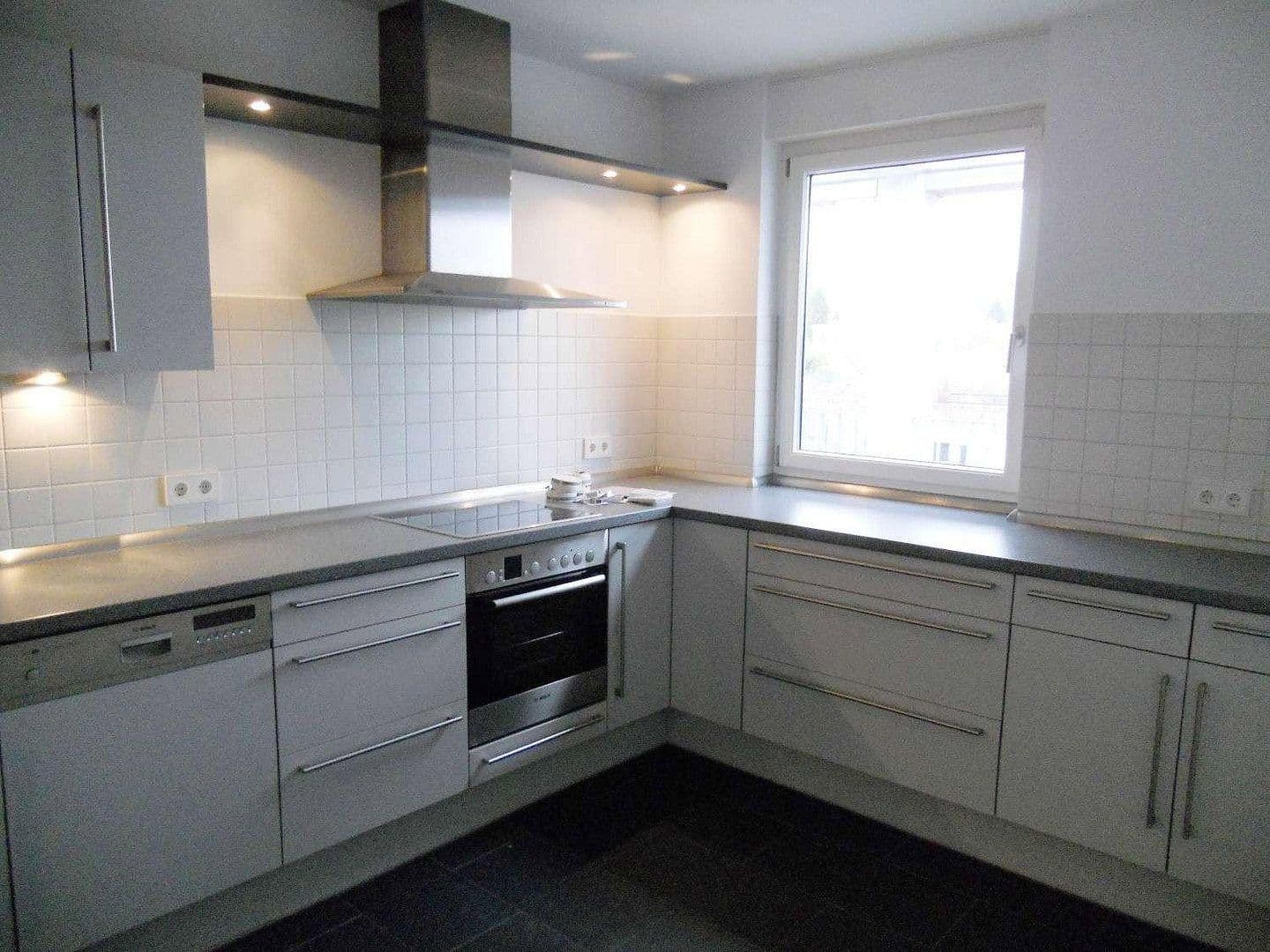 Prenájom bytu 2-izbový 81 m², Lindenallee 7, Bad Homburg vor der Höhe, Hesensko Prenájom bytu 2-izbový 81 m², Lindenallee 7, Bad Homburg vor der Höhe, Hesensko