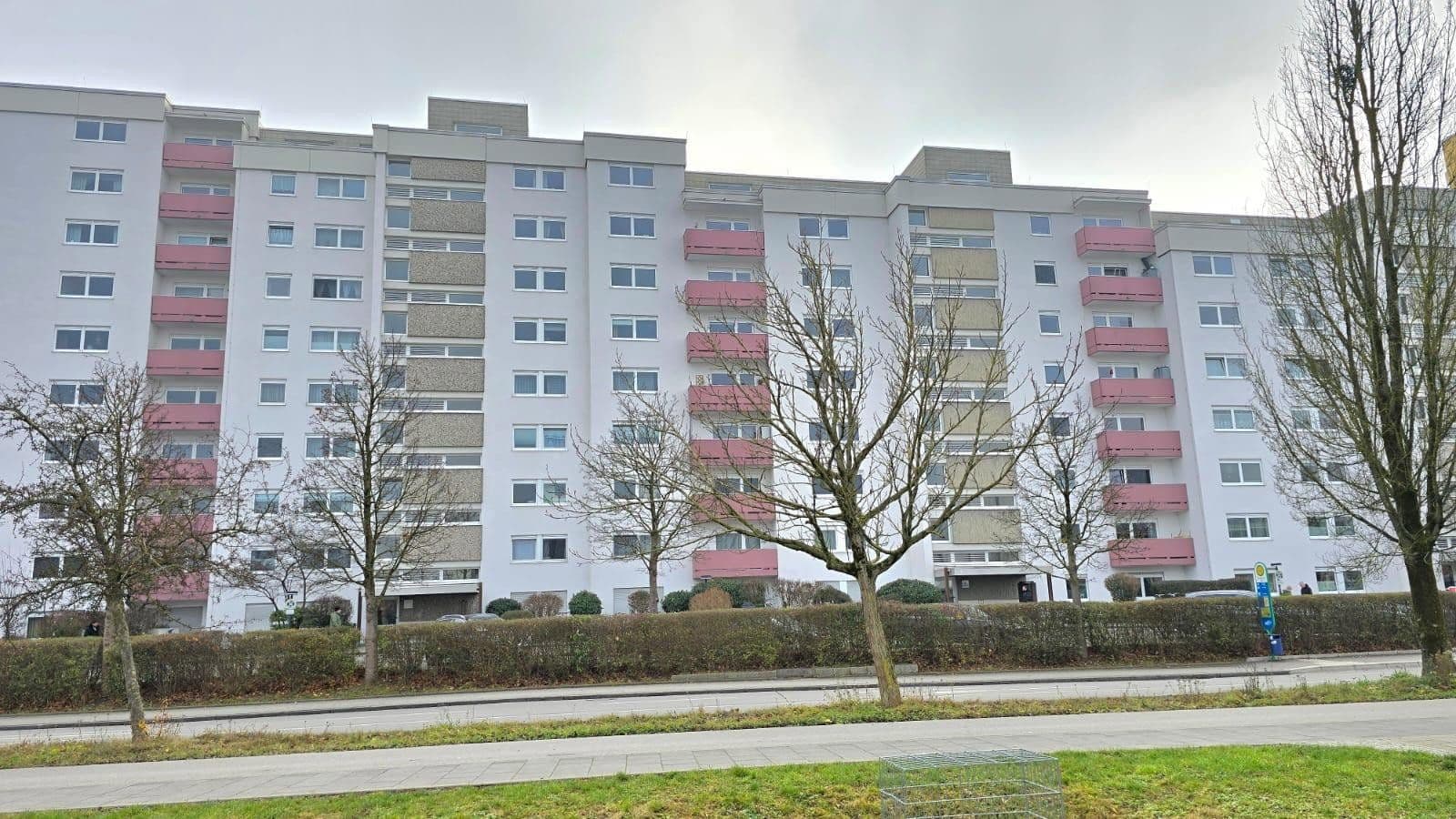 Predaj bytu 4-izbový 99 m², Germering, Bavorsko Predaj bytu 4-izbový 99 m², Germering, Bavorsko