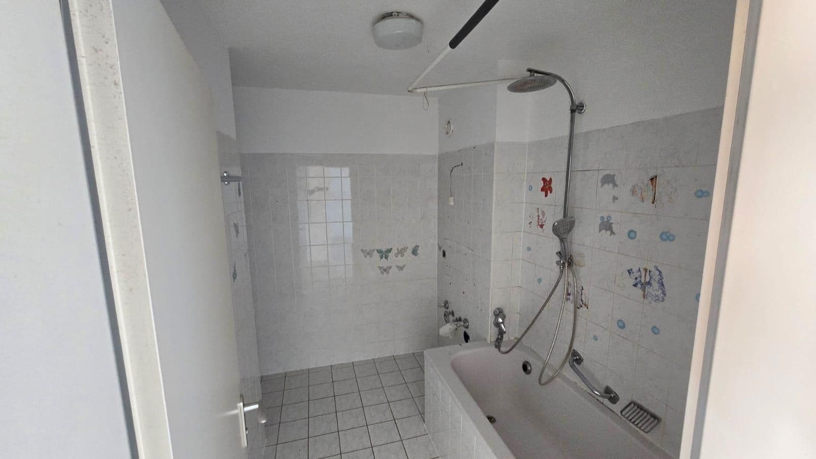 Predaj bytu 4-izbový 99 m², Germering, Bavorsko Predaj bytu 4-izbový 99 m², Germering, Bavorsko