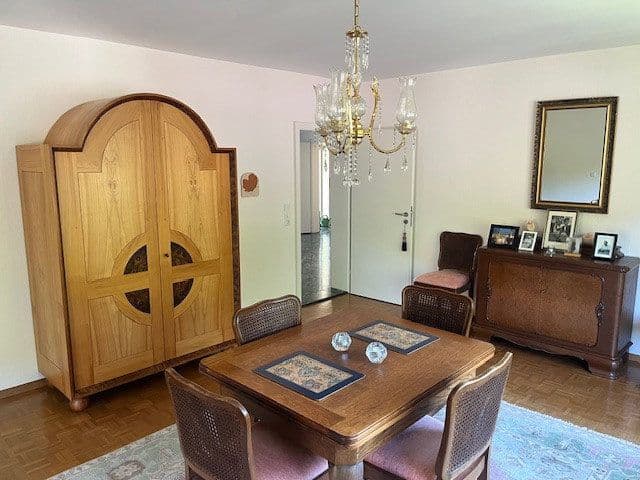 Predaj domu 177 m², pozemek 1.142 m², Rebetsmatt 30, Rheinfelden (Baden), Bádensko-Wurttembersko Predaj domu 177 m², pozemek 1.142 m², Rebetsmatt 30, Rheinfelden (Baden), Bádensko-Wurttembersko