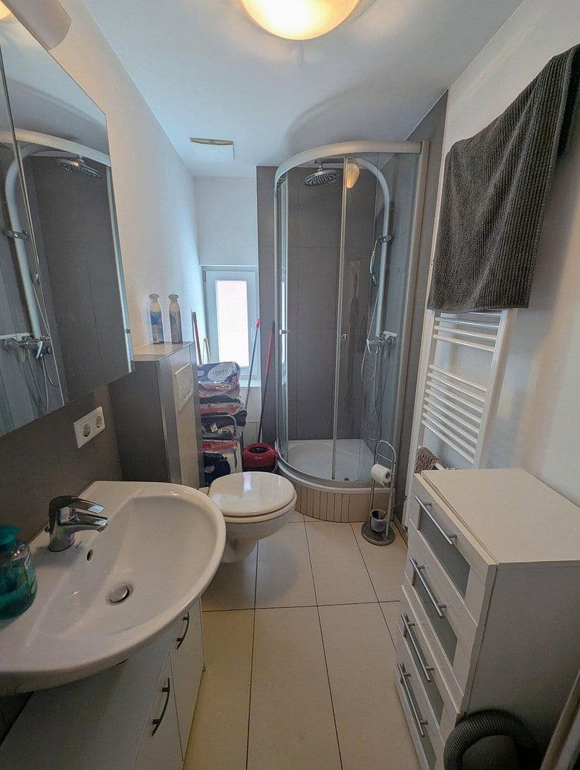 Prenájom bytu 3-izbový 18 m², Veielbrunnenweg 84, Stuttgart, Bádensko-Wurttembersko Prenájom bytu 3-izbový 18 m², Veielbrunnenweg 84, Stuttgart, Bádensko-Wurttembersko