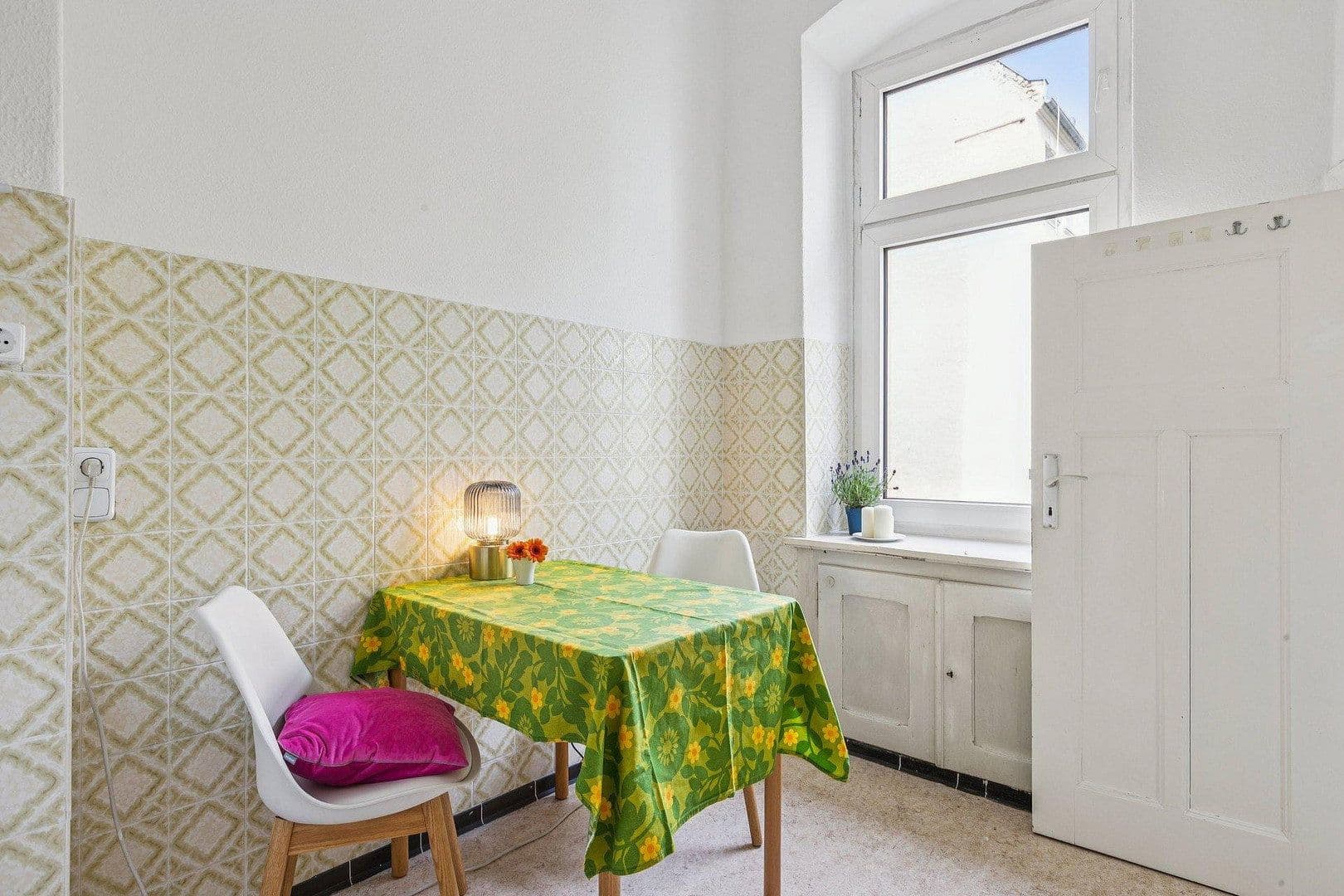 Predaj bytu 2-izbový 62 m², Berlin, Berlín Predaj bytu 2-izbový 62 m², Berlin, Berlín