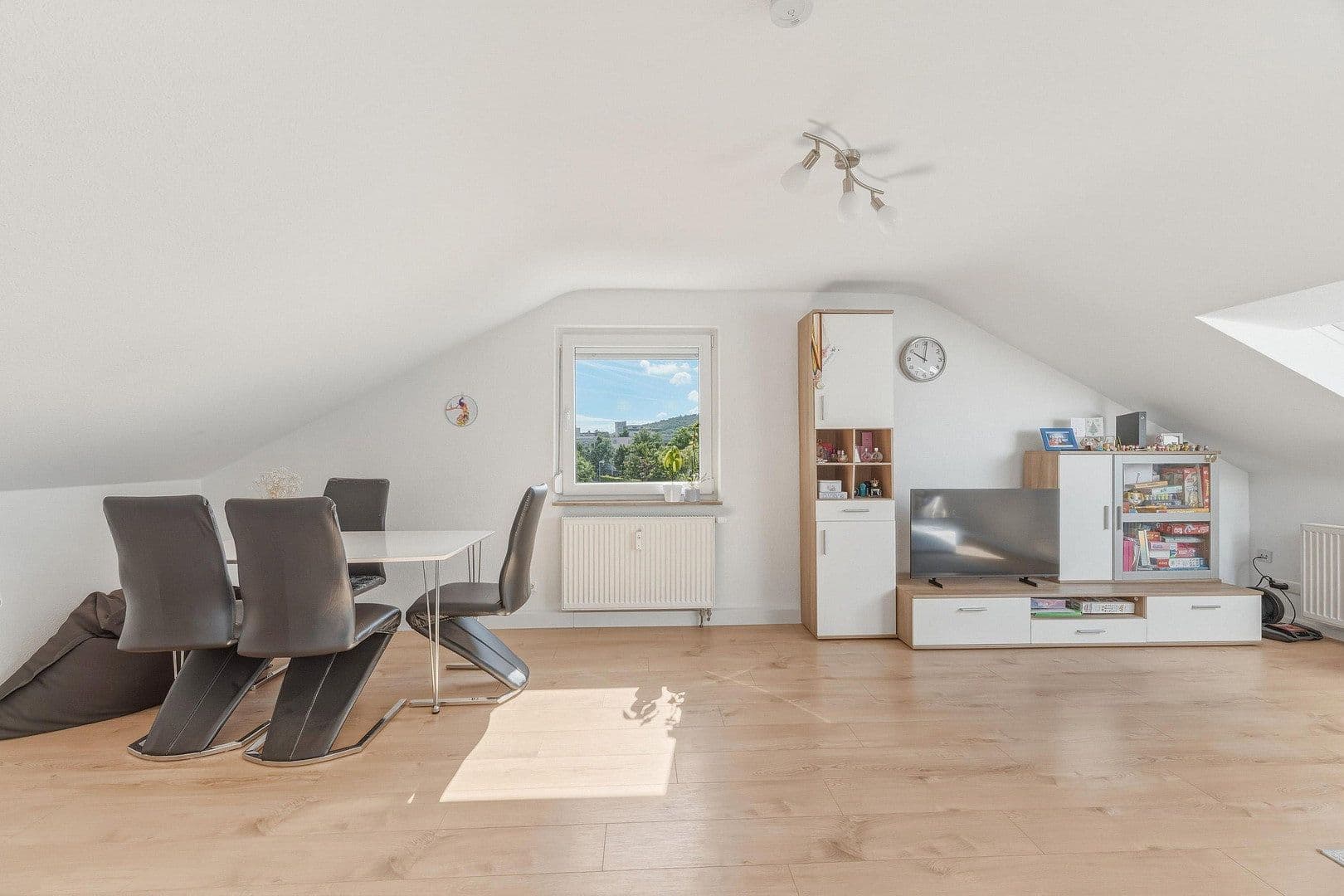 Predaj bytu 2-izbový 57 m², Feuerbacher Straße 15, Gerlingen, Bádensko-Wurttembersko Predaj bytu 2-izbový 57 m², Feuerbacher Straße 15, Gerlingen, Bádensko-Wurttembersko