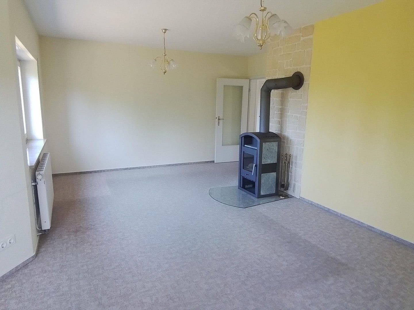 Predaj domu 313 m², pozemek 629 m², Naunhof, Sasko Predaj domu 313 m², pozemek 629 m², Naunhof, Sasko