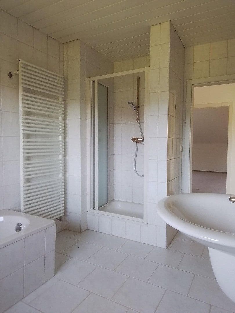 Predaj domu 313 m², pozemek 629 m², Naunhof, Sasko Predaj domu 313 m², pozemek 629 m², Naunhof, Sasko