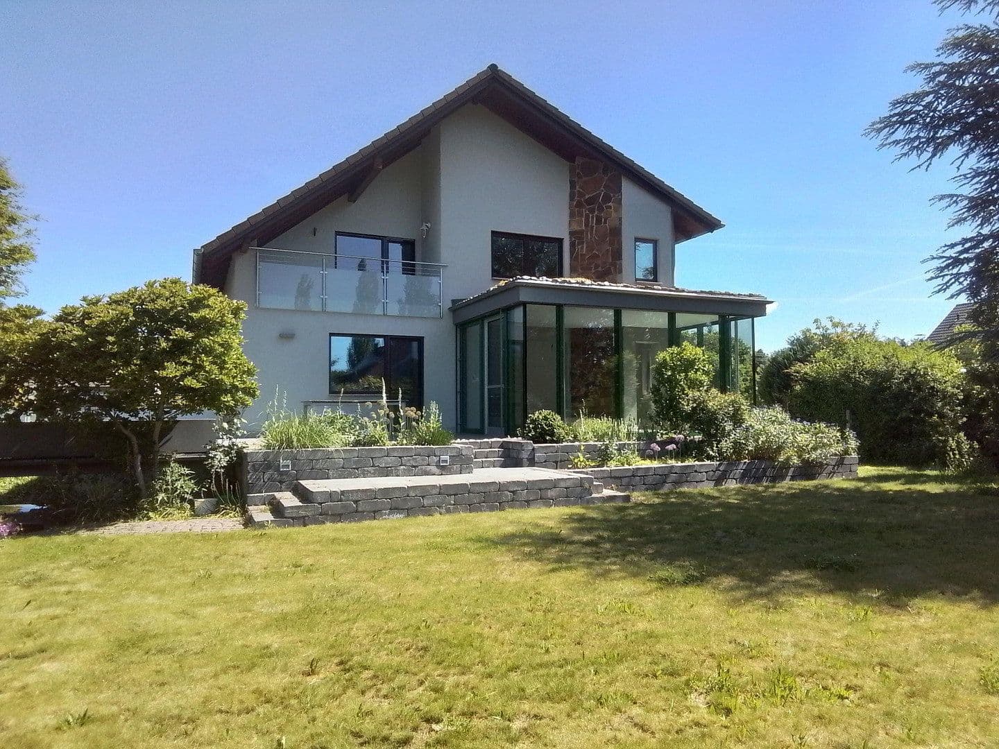 Predaj domu 313 m², pozemek 629 m², Naunhof, Sasko Predaj domu 313 m², pozemek 629 m², Naunhof, Sasko