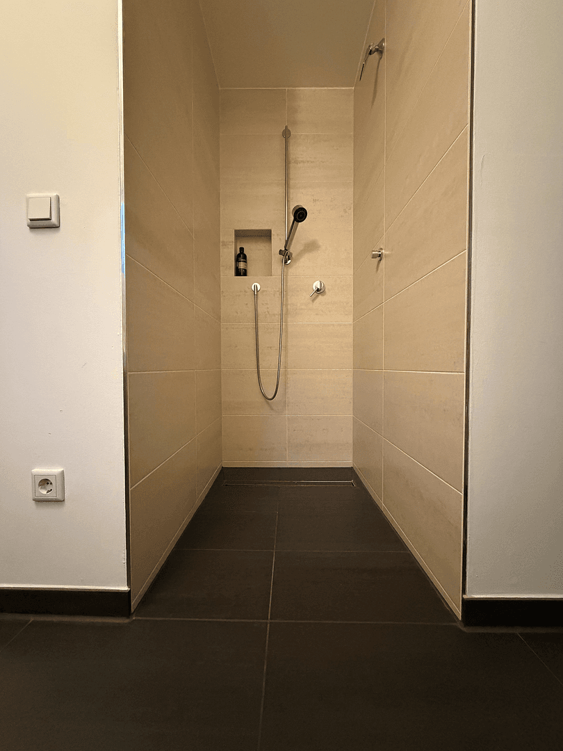 Predaj domu 202 m², pozemek 700 m², Vogelherdstraße 11, Rückersdorf, Bavorsko Predaj domu 202 m², pozemek 700 m², Vogelherdstraße 11, Rückersdorf, Bavorsko