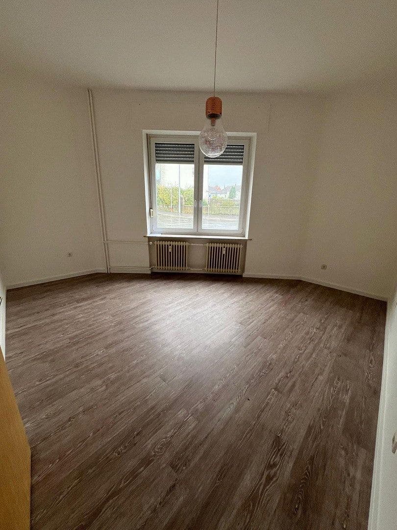 Prenájom bytu 2-izbový 42 m², Lüdenscheid, Severné Porýnie - Westfálsko Prenájom bytu 2-izbový 42 m², Lüdenscheid, Severné Porýnie - Westfálsko