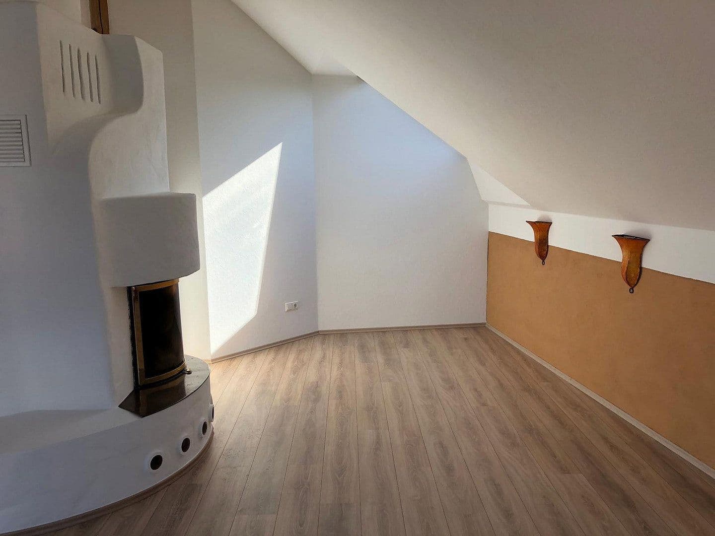 Prenájom bytu 2-izbový 65 m², Fernwald, Hesensko Prenájom bytu 2-izbový 65 m², Fernwald, Hesensko