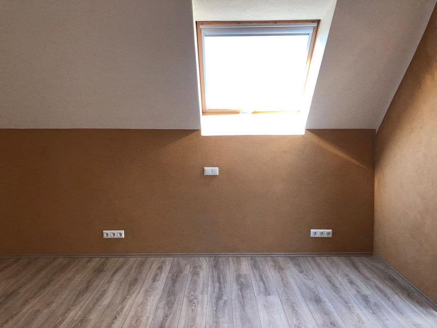 Prenájom bytu 2-izbový 65 m², Fernwald, Hesensko Prenájom bytu 2-izbový 65 m², Fernwald, Hesensko