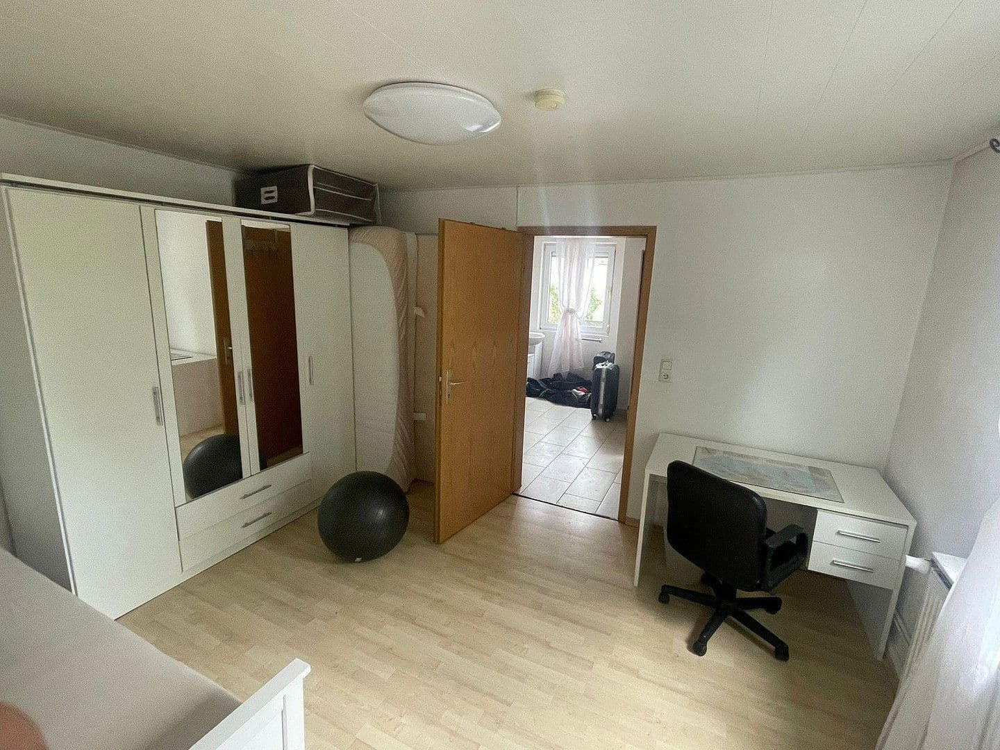 Prenájom domu 108 m², pozemek 260 m², Wiesbaden, Hesensko Prenájom domu 108 m², pozemek 260 m², Wiesbaden, Hesensko