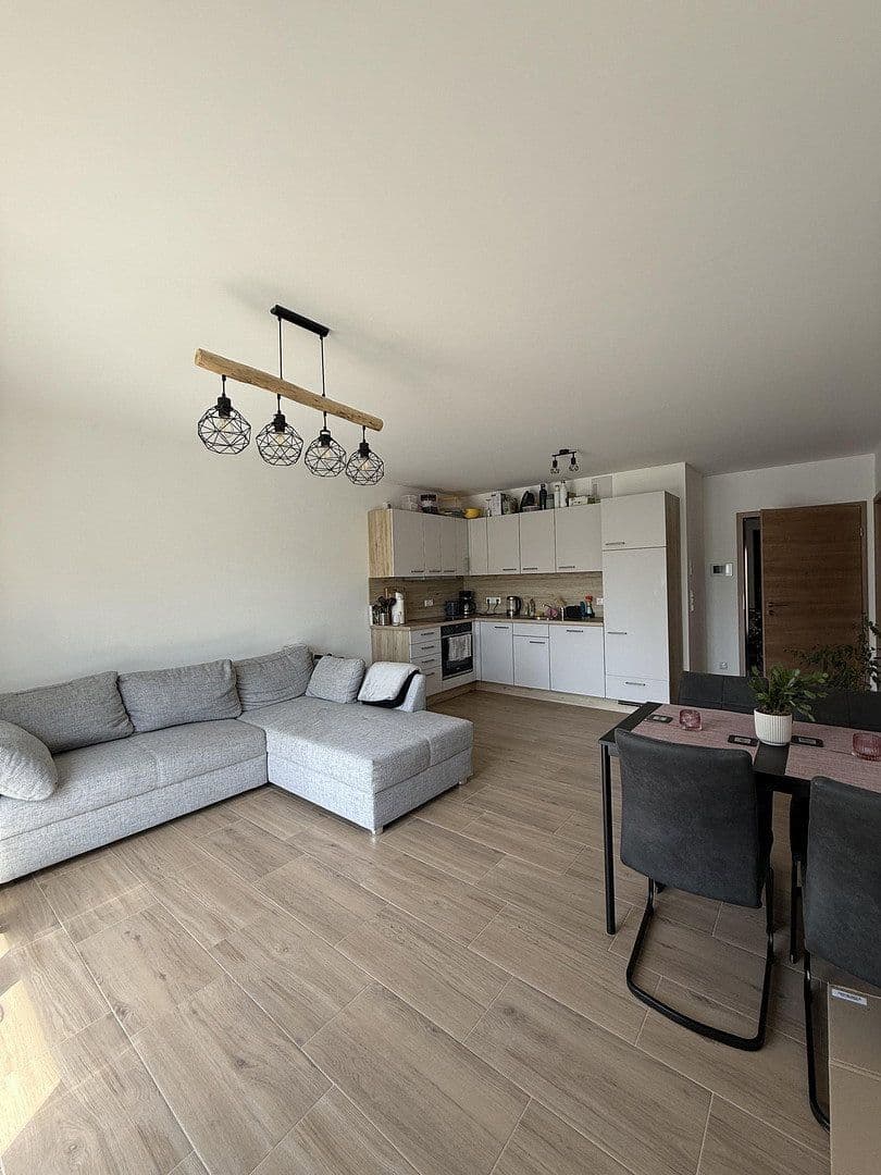 Prenájom bytu 3-izbový 69 m², Hofkirchen, Bavorsko Prenájom bytu 3-izbový 69 m², Hofkirchen, Bavorsko