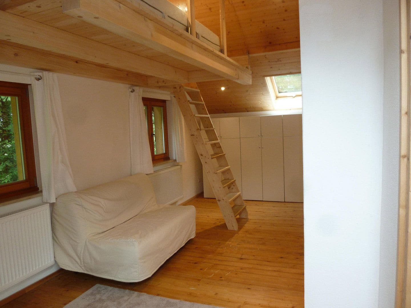 Predaj domu 105 m², pozemek 1.135 m², Übersee, Bavorsko Predaj domu 105 m², pozemek 1.135 m², Übersee, Bavorsko