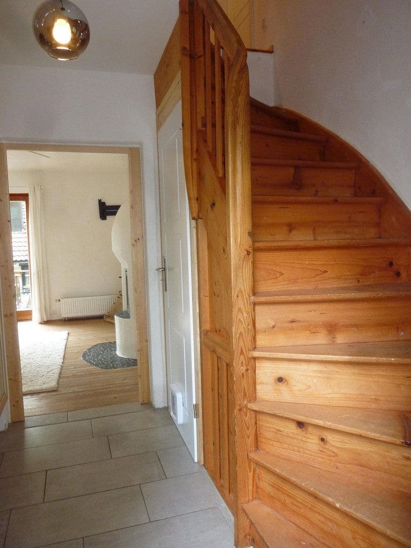 Predaj domu 105 m², pozemek 1.135 m², Übersee, Bavorsko Predaj domu 105 m², pozemek 1.135 m², Übersee, Bavorsko