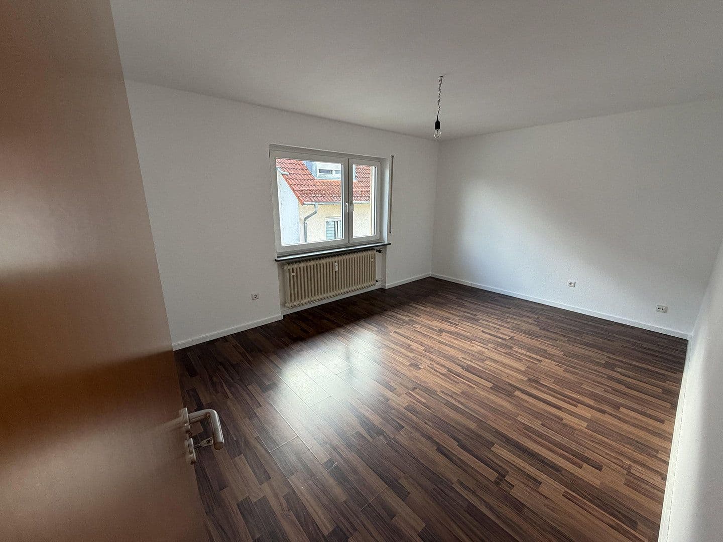 Prenájom bytu 3-izbový 87 m², Hohberg, Bádensko-Wurttembersko Prenájom bytu 3-izbový 87 m², Hohberg, Bádensko-Wurttembersko