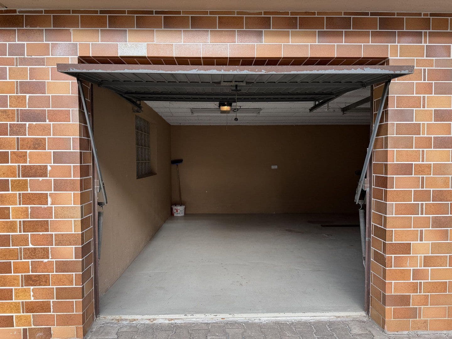 Prenájom bytu 3-izbový 87 m², Hohberg, Bádensko-Wurttembersko Prenájom bytu 3-izbový 87 m², Hohberg, Bádensko-Wurttembersko