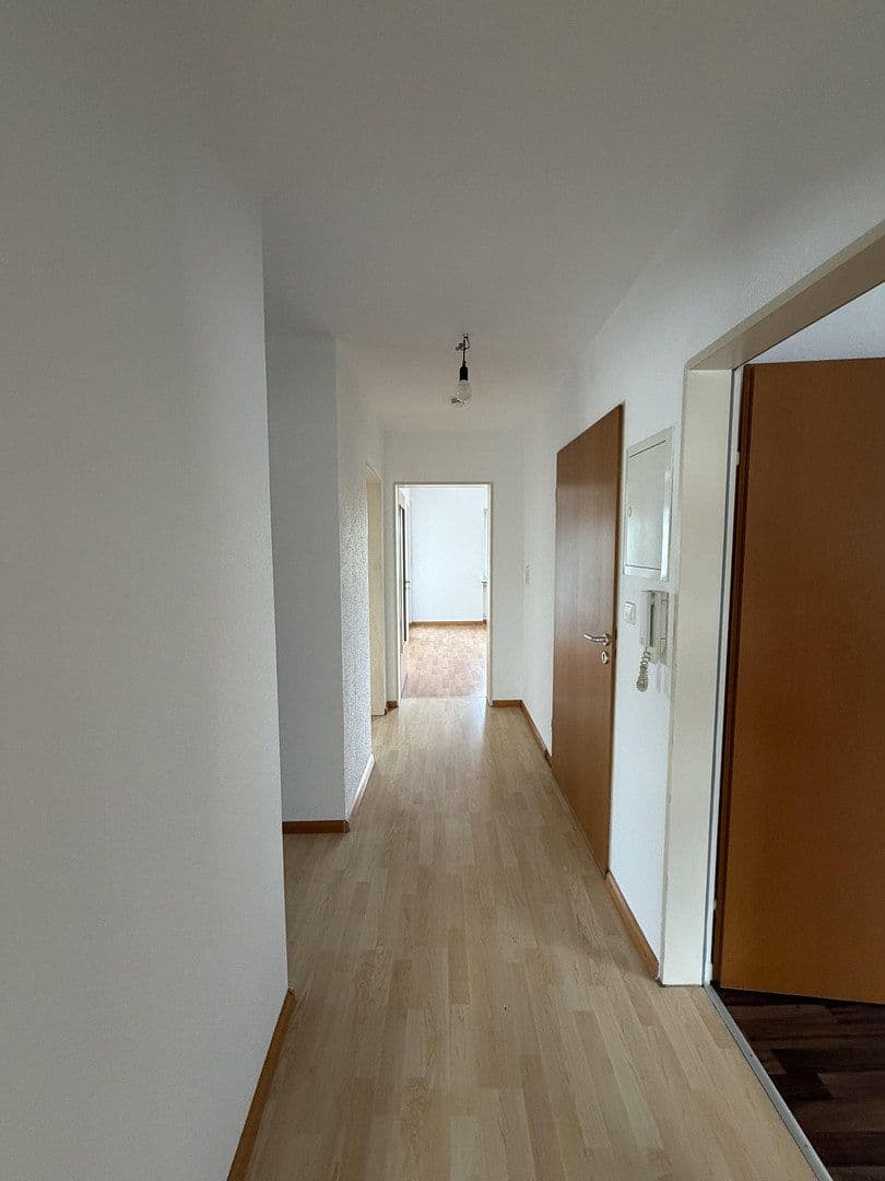Prenájom bytu 3-izbový 87 m², Hohberg, Bádensko-Wurttembersko Prenájom bytu 3-izbový 87 m², Hohberg, Bádensko-Wurttembersko