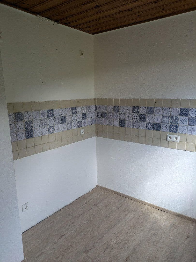 Prenájom domu 110 m², pozemek 200 m², Mosbach 24, Markt Erlbach, Bavorsko Prenájom domu 110 m², pozemek 200 m², Mosbach 24, Markt Erlbach, Bavorsko
