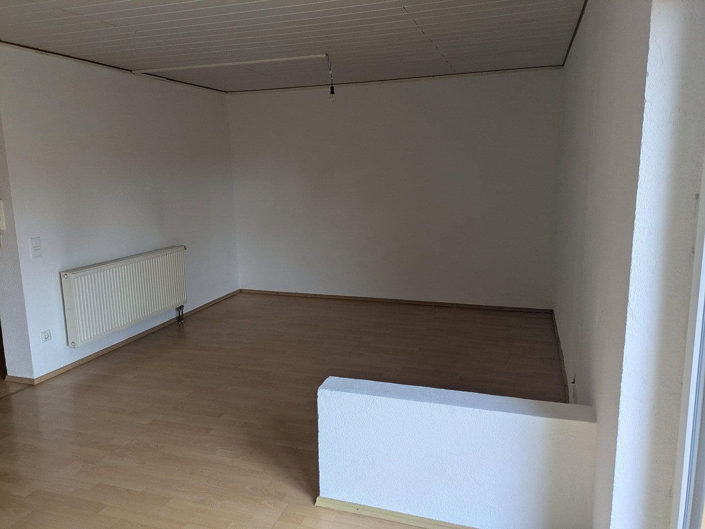 Prenájom domu 110 m², pozemek 200 m², Mosbach 24, Markt Erlbach, Bavorsko Prenájom domu 110 m², pozemek 200 m², Mosbach 24, Markt Erlbach, Bavorsko