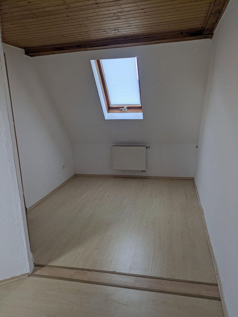 Prenájom domu 110 m², pozemek 200 m², Mosbach 24, Markt Erlbach, Bavorsko Prenájom domu 110 m², pozemek 200 m², Mosbach 24, Markt Erlbach, Bavorsko