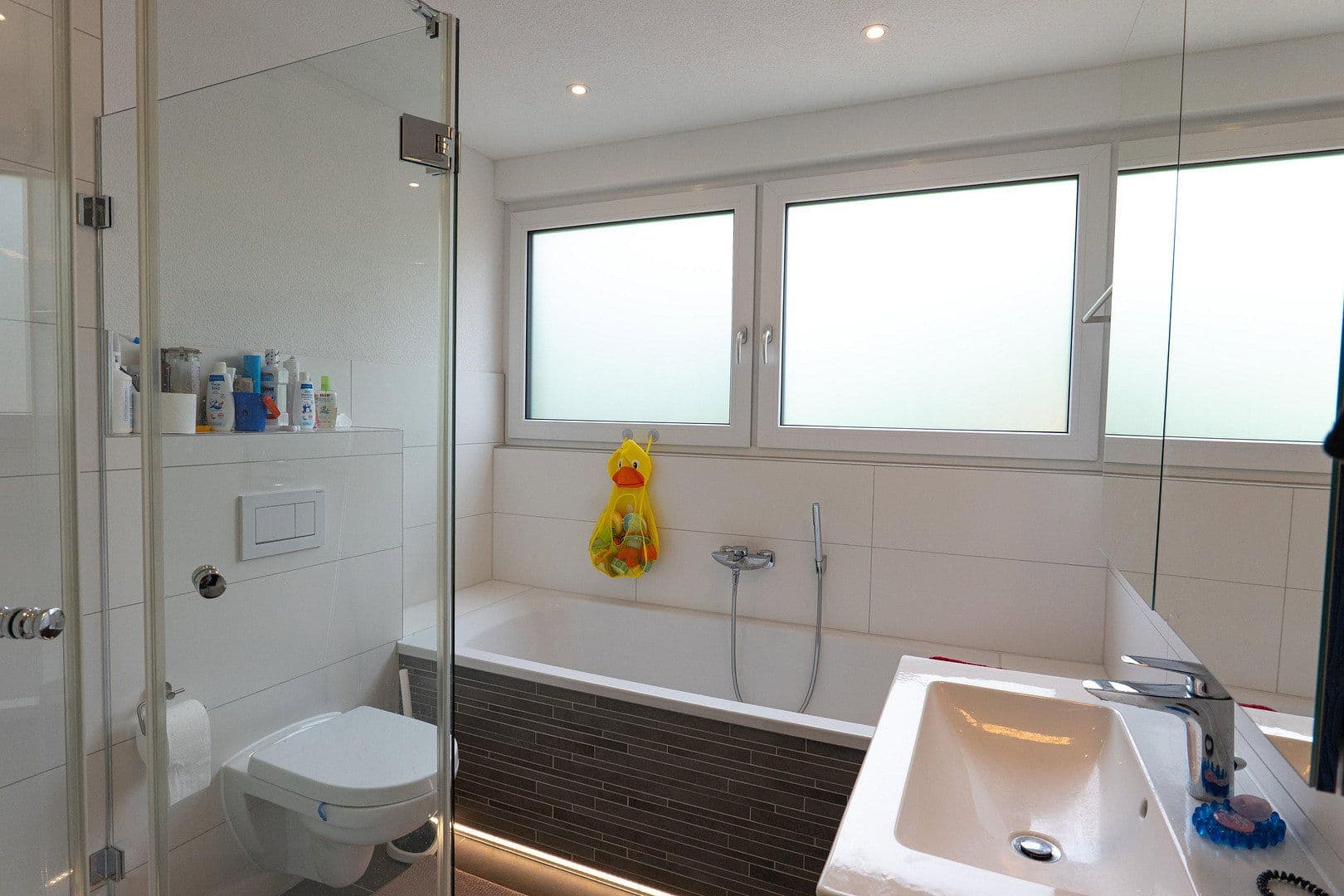 Predaj domu 140 m², pozemek 497 m², Blaubeuren, Bádensko-Wurttembersko Predaj domu 140 m², pozemek 497 m², Blaubeuren, Bádensko-Wurttembersko