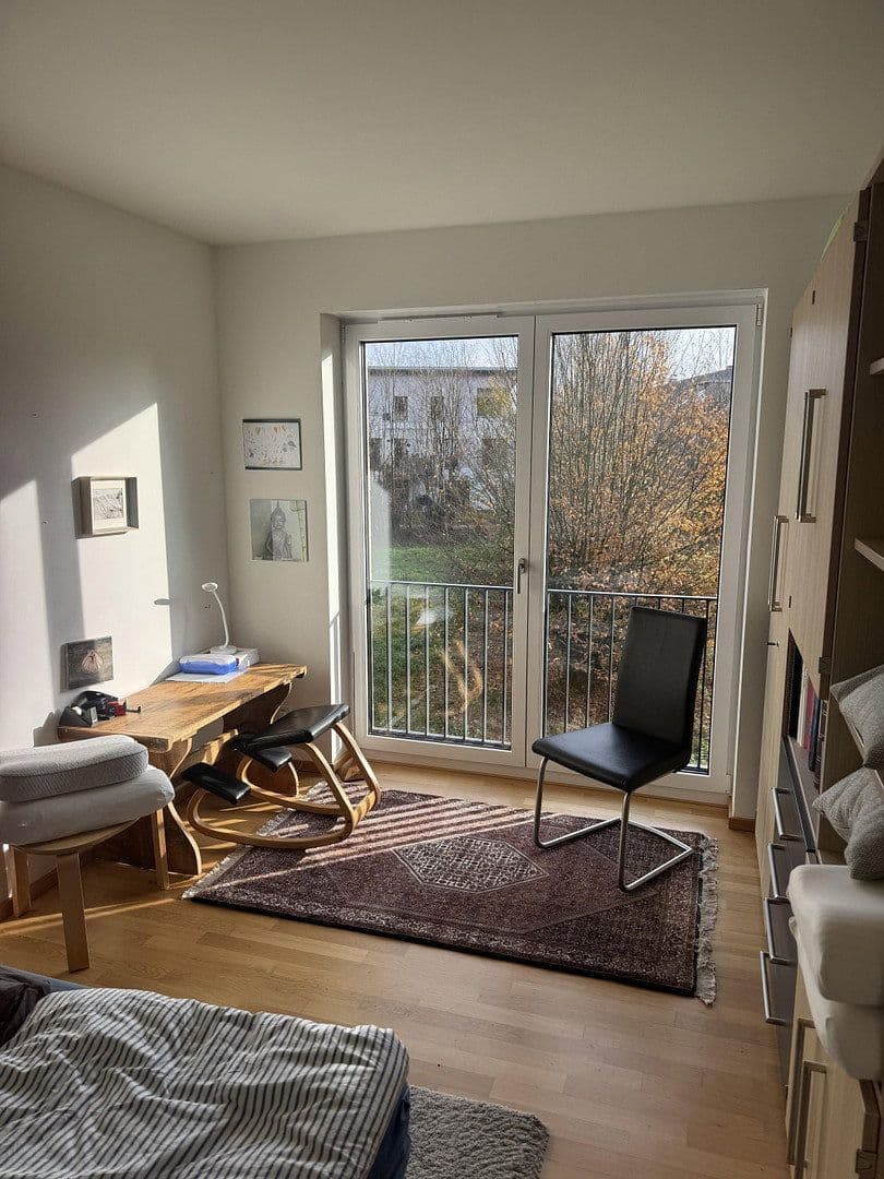 Prenájom bytu 3-izbový 90 m², Brockmannstraße 168, Münster, Severné Porýnie - Westfálsko Prenájom bytu 3-izbový 90 m², Brockmannstraße 168, Münster, Severné Porýnie - Westfálsko