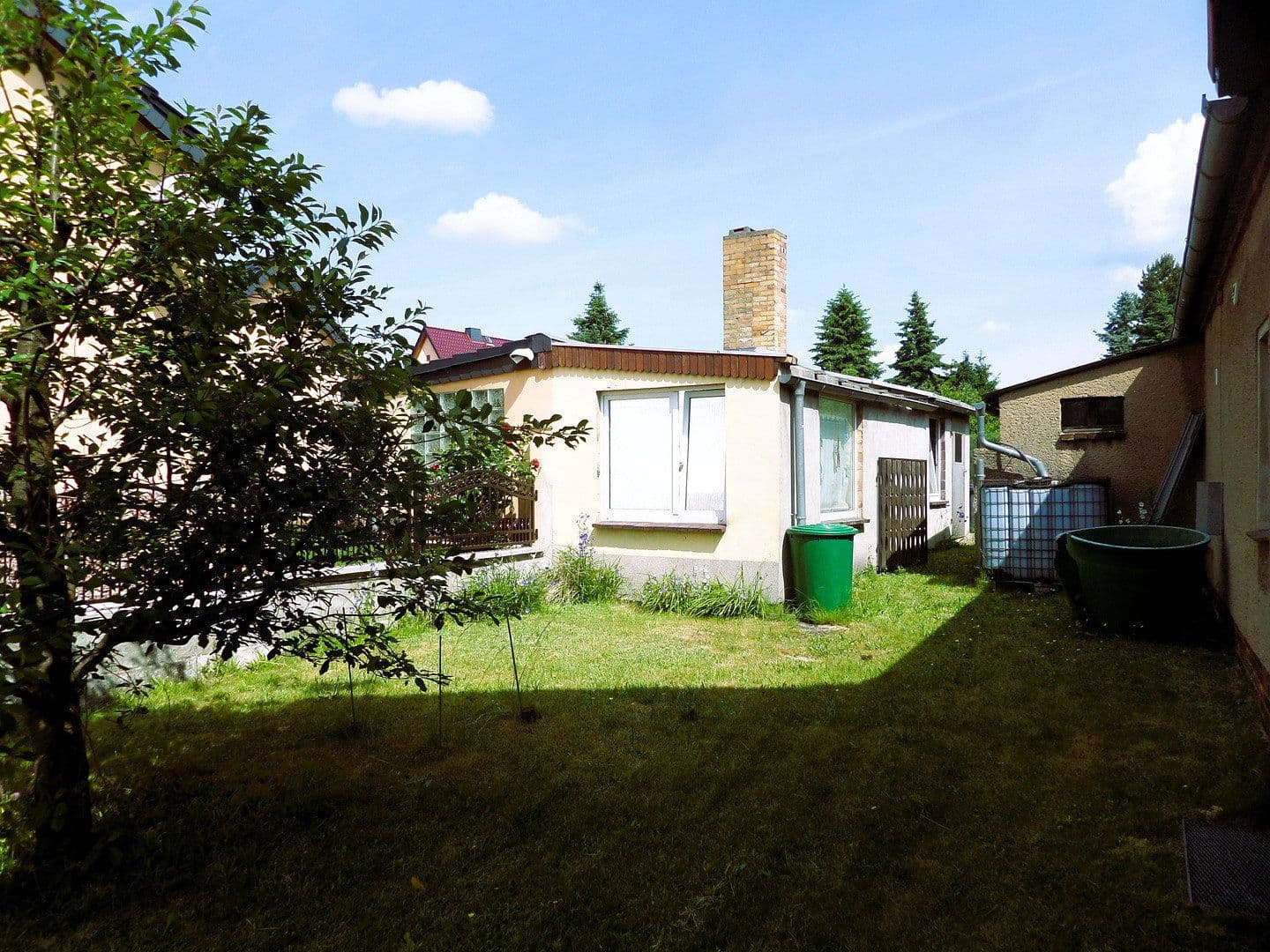 Predaj domu 94 m², pozemek 1.120 m², Lauchhammer, Brandenbursko Predaj domu 94 m², pozemek 1.120 m², Lauchhammer, Brandenbursko