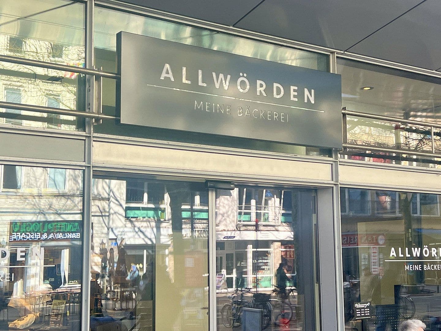 Prenájom nebytového priestoru 317 m², Große Bergstraße 154, Hamburg, Hamburg Prenájom nebytového priestoru 317 m², Große Bergstraße 154, Hamburg, Hamburg