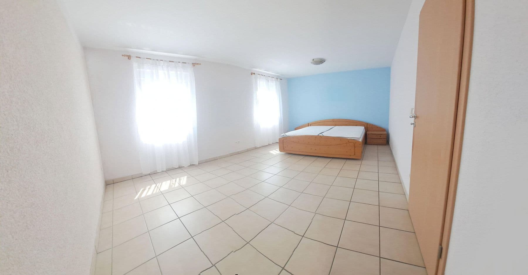 Predaj domu 145 m², pozemek 205 m², Kleinostheim, Bavorsko Predaj domu 145 m², pozemek 205 m², Kleinostheim, Bavorsko