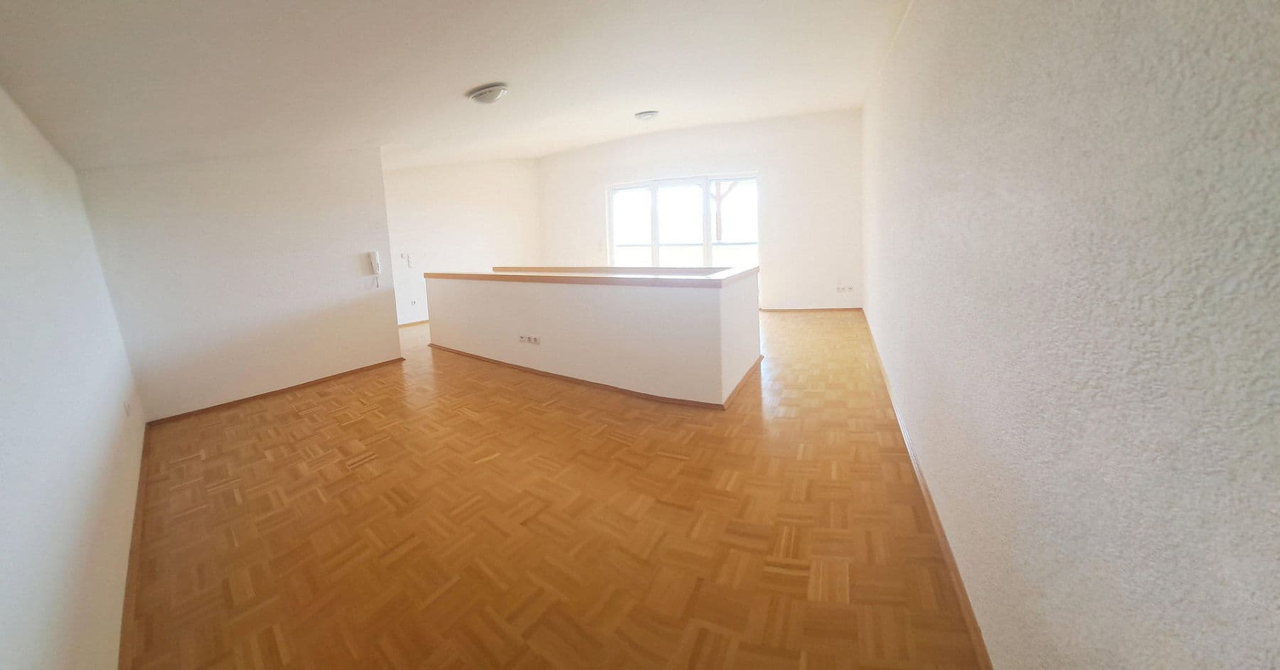Predaj domu 145 m², pozemek 205 m², Kleinostheim, Bavorsko Predaj domu 145 m², pozemek 205 m², Kleinostheim, Bavorsko