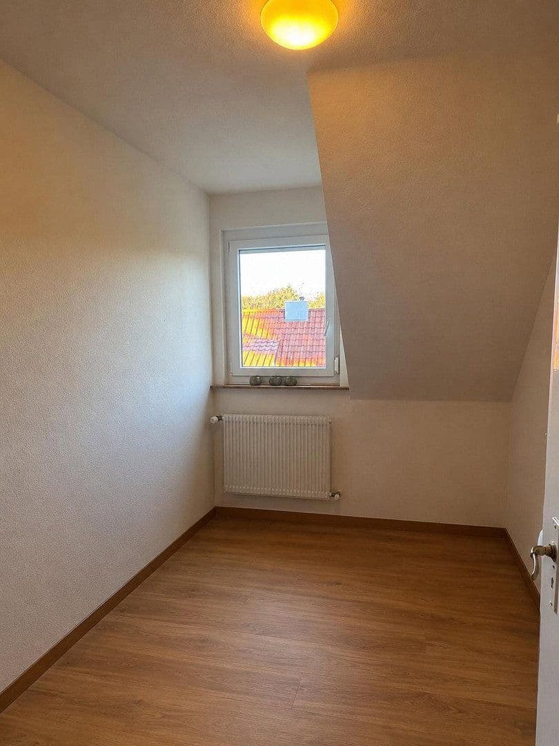 Predaj domu 290 m², pozemek 413 m², Stuttgart, Bádensko-Wurttembersko Predaj domu 290 m², pozemek 413 m², Stuttgart, Bádensko-Wurttembersko