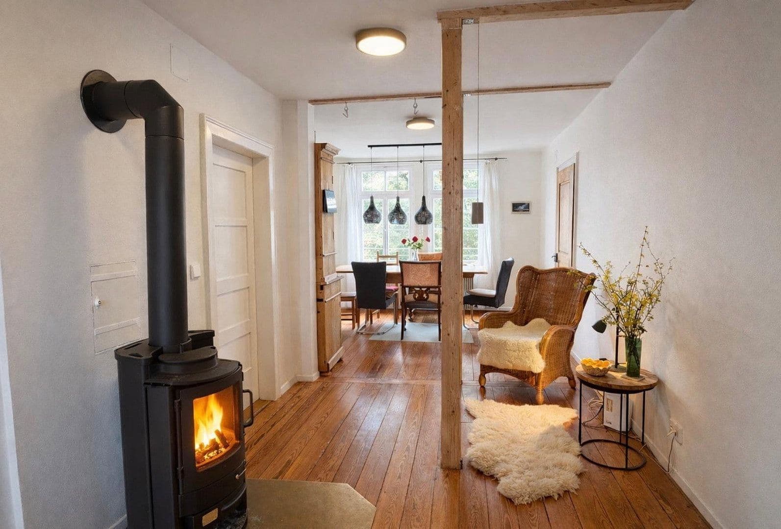 Predaj domu 290 m², pozemek 413 m², Stuttgart, Bádensko-Wurttembersko Predaj domu 290 m², pozemek 413 m², Stuttgart, Bádensko-Wurttembersko