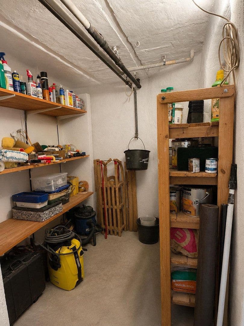 Predaj domu 290 m², pozemek 413 m², Stuttgart, Bádensko-Wurttembersko Predaj domu 290 m², pozemek 413 m², Stuttgart, Bádensko-Wurttembersko