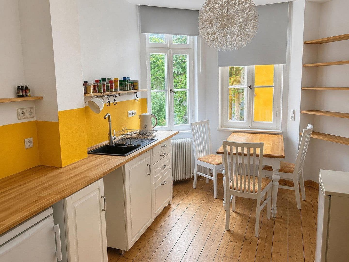 Predaj domu 290 m², pozemek 413 m², Stuttgart, Bádensko-Wurttembersko Predaj domu 290 m², pozemek 413 m², Stuttgart, Bádensko-Wurttembersko