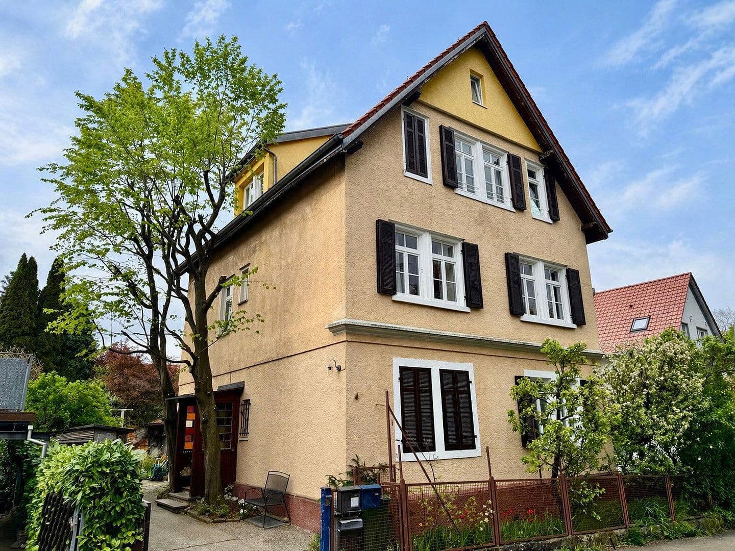 Predaj domu 290 m², pozemek 413 m², Stuttgart, Bádensko-Wurttembersko Predaj domu 290 m², pozemek 413 m², Stuttgart, Bádensko-Wurttembersko