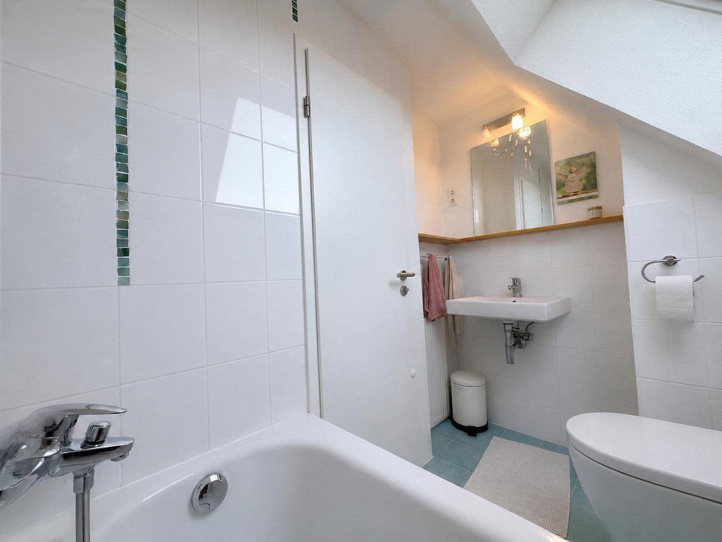 Predaj domu 290 m², pozemek 413 m², Stuttgart, Bádensko-Wurttembersko Predaj domu 290 m², pozemek 413 m², Stuttgart, Bádensko-Wurttembersko