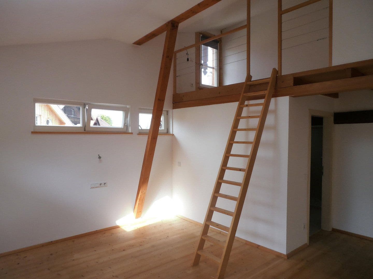 Prenájom domu 137 m², pozemek 266 m², Bachstr. 6, Bichl, Bavorsko Prenájom domu 137 m², pozemek 266 m², Bachstr. 6, Bichl, Bavorsko