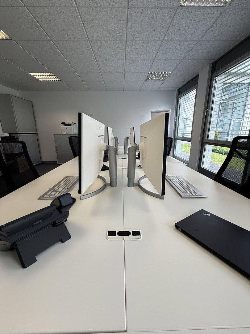 Prenájom kancelárie 355 m², Angermunder Straße 126, Düsseldorf - Angermund, Severné Porýnie - Westfálsko Prenájom kancelárie 355 m², Angermunder Straße 126, Düsseldorf - Angermund, Severné Porýnie - Westfálsko