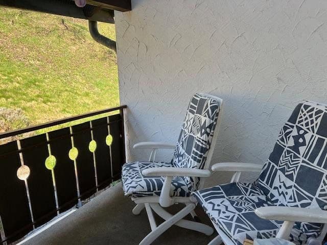 Predaj domu 160 m², pozemek 976 m², Schönbrunn, Bádensko-Wurttembersko Predaj domu 160 m², pozemek 976 m², Schönbrunn, Bádensko-Wurttembersko