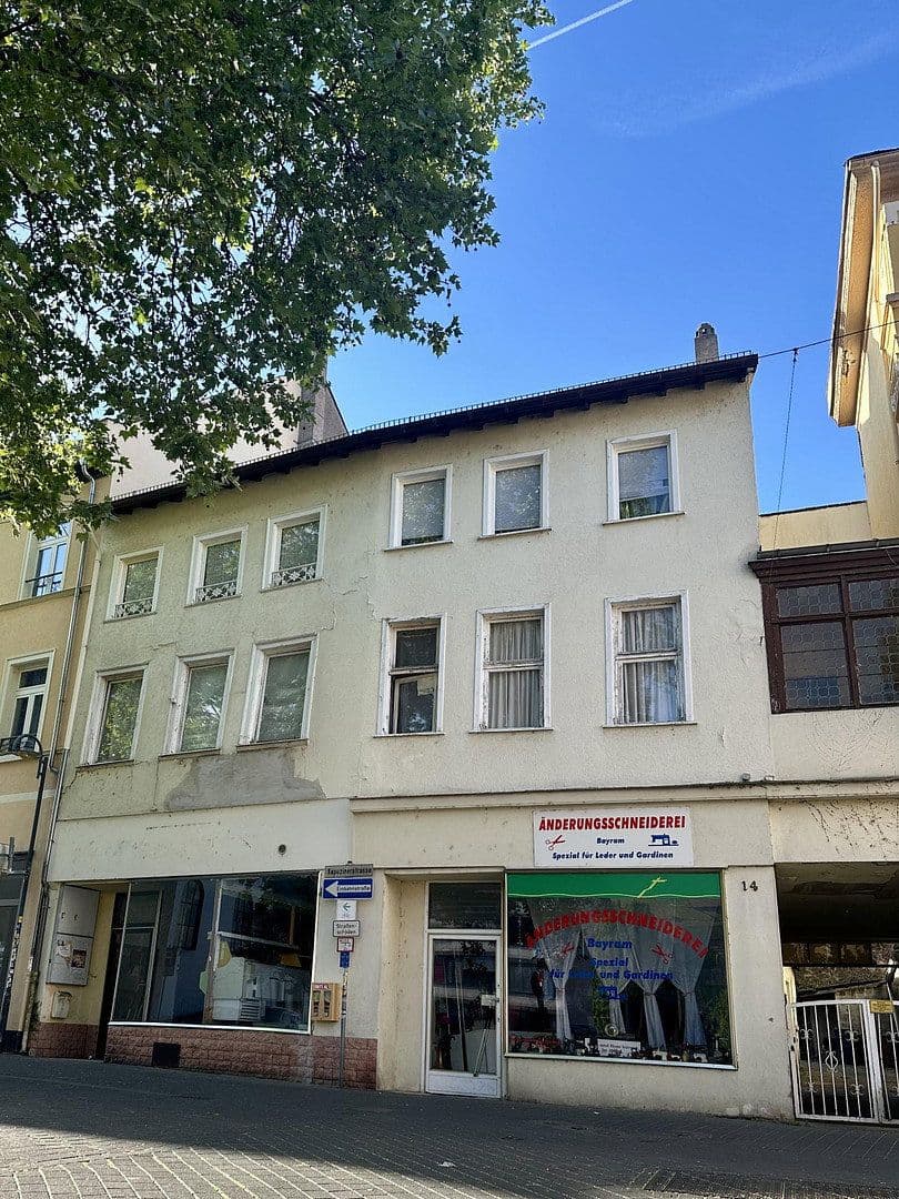 Predaj domu 240 m², pozemek 329 m², Bingen am Rhein, Porýnie-Falcko Predaj domu 240 m², pozemek 329 m², Bingen am Rhein, Porýnie-Falcko