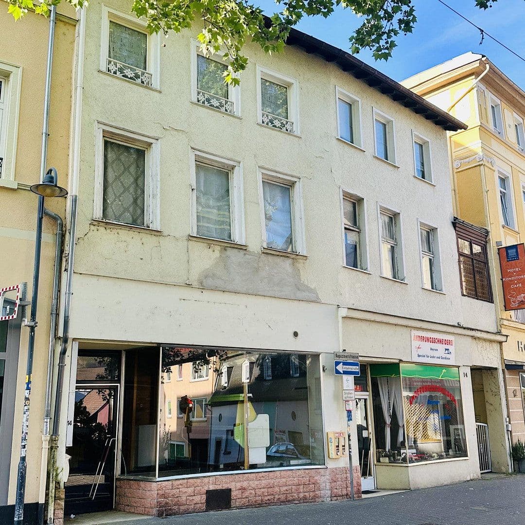 Predaj domu 240 m², pozemek 329 m², Bingen am Rhein, Porýnie-Falcko Predaj domu 240 m², pozemek 329 m², Bingen am Rhein, Porýnie-Falcko