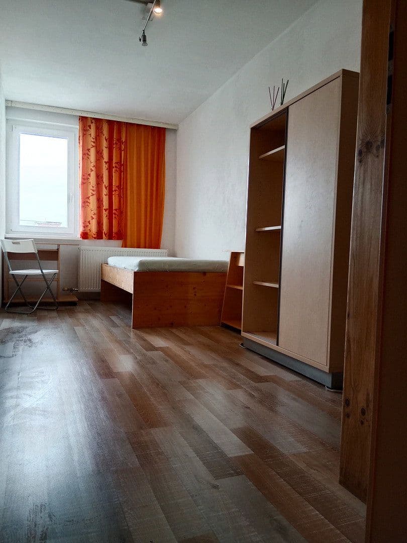 Prenájom bytu 5-izbový 110 m², Columbusgasse 55, Wien, Viedeň Prenájom bytu 5-izbový 110 m², Columbusgasse 55, Wien, Viedeň