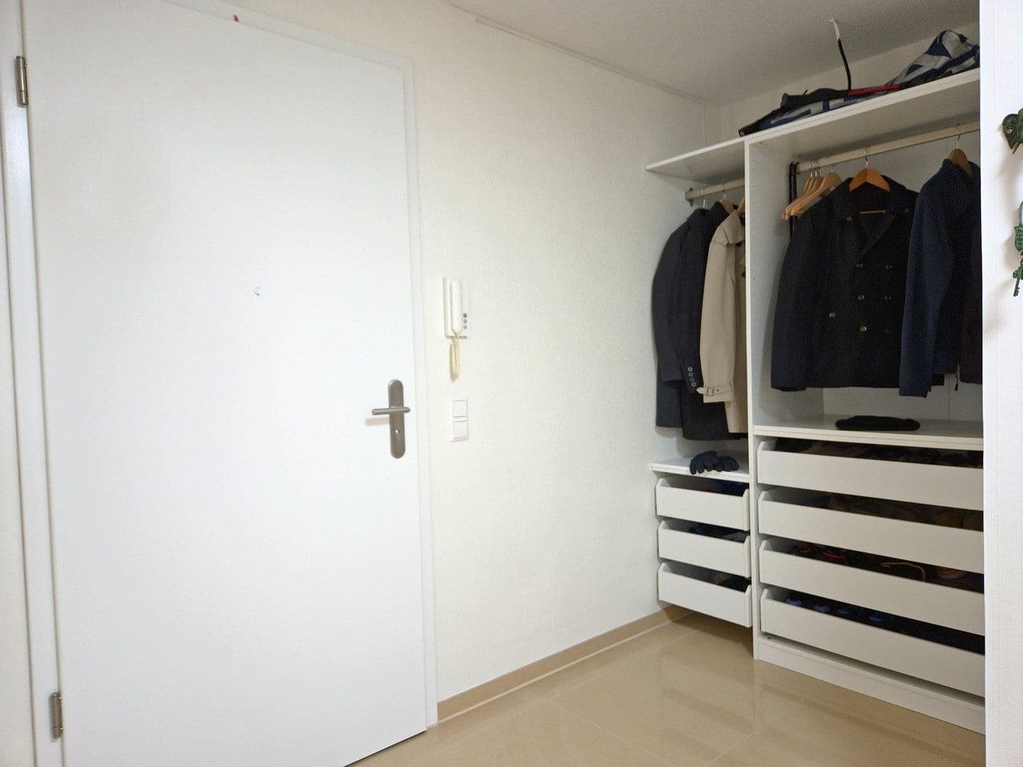 Predaj bytu 4-izbový 113 m², Altdorf, Bádensko-Wurttembersko Predaj bytu 4-izbový 113 m², Altdorf, Bádensko-Wurttembersko